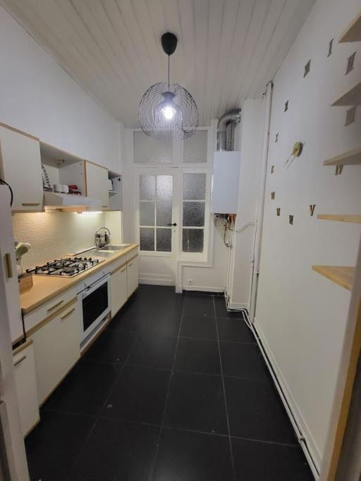 Appartement Style Haussmannien 1 Bedroom Brussel Buitenkant foto